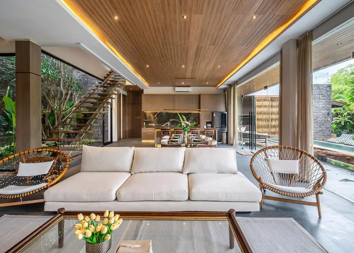 Lila - Family And Group Retreat With Private Pool In Pererenan Villa Canggu (Bali)
