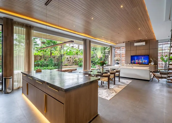 Lila - Family And Group Retreat With Private Pool In Pererenan Canggu (Bali)