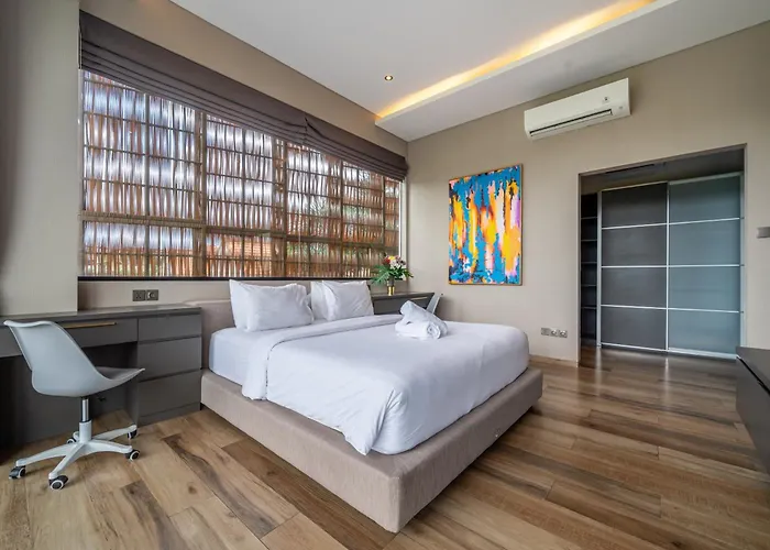 Lila - Family And Group Retreat With Private Pool In Pererenan Canggu (Bali)