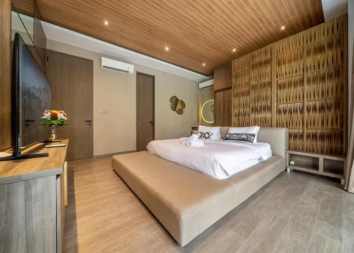 Lila - Family And Group Retreat With Private Pool In Pererenan Villa Canggu (Bali)
